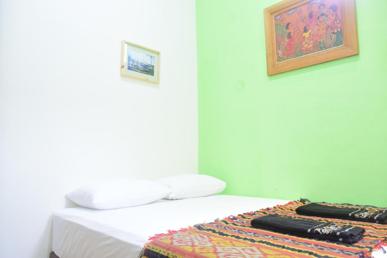 The Cabin Hotel Ambasador Yogyakarta Exteriör bild